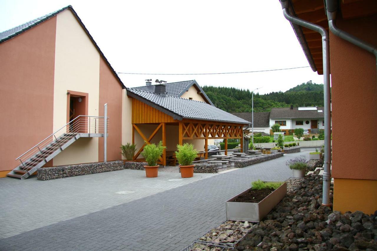 Bistro Im Ring Bed and Breakfast Quiddelbach Buitenkant foto