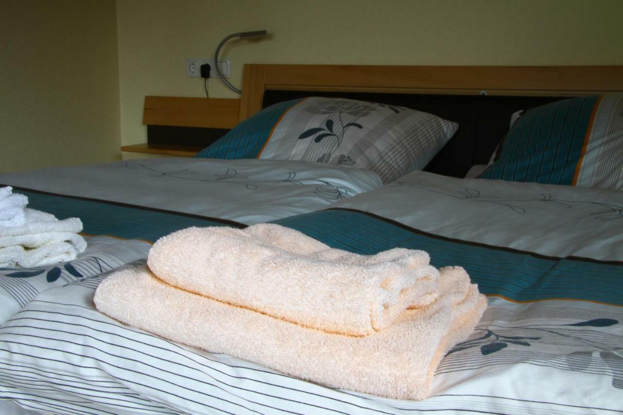 Bistro Im Ring Bed and Breakfast Quiddelbach Buitenkant foto