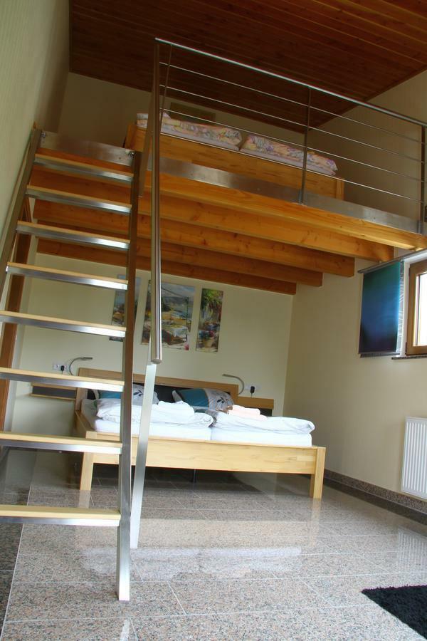 Bistro Im Ring Bed and Breakfast Quiddelbach Buitenkant foto