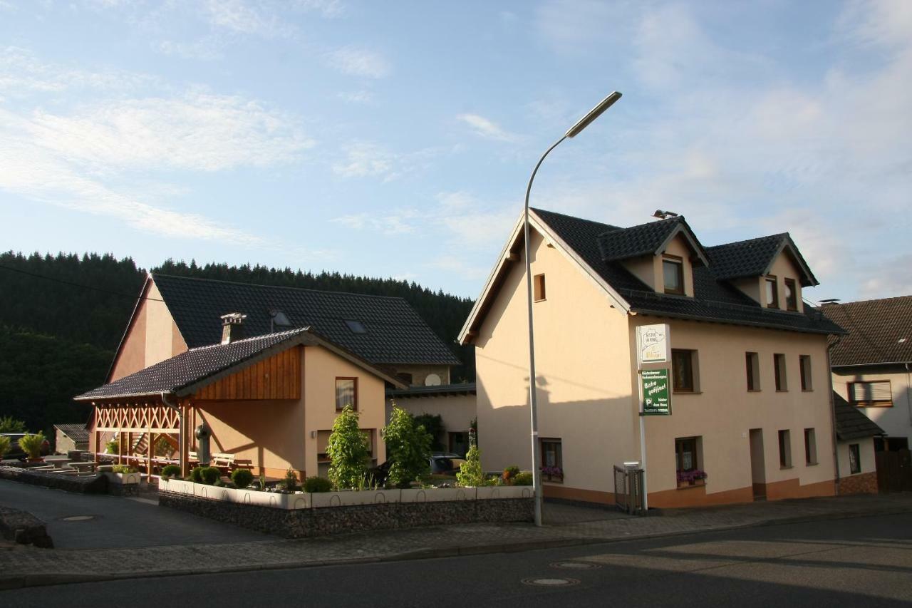 Bistro Im Ring Bed and Breakfast Quiddelbach Buitenkant foto