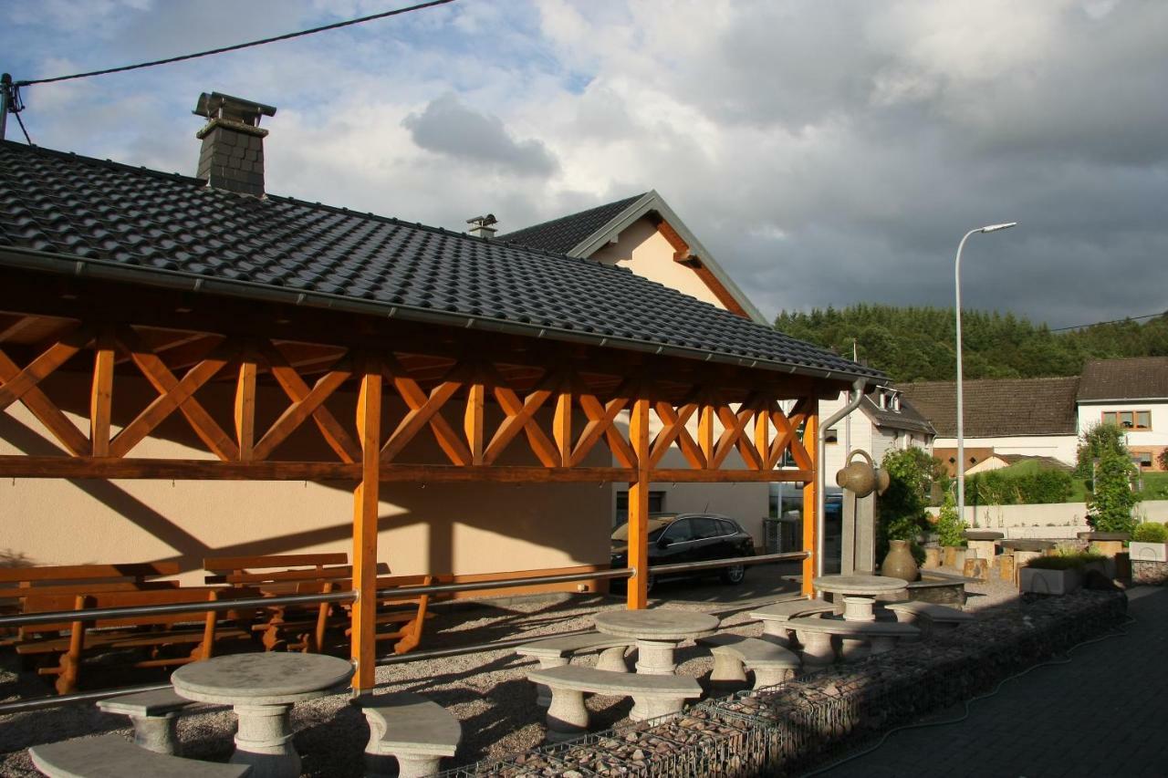 Bistro Im Ring Bed and Breakfast Quiddelbach Buitenkant foto