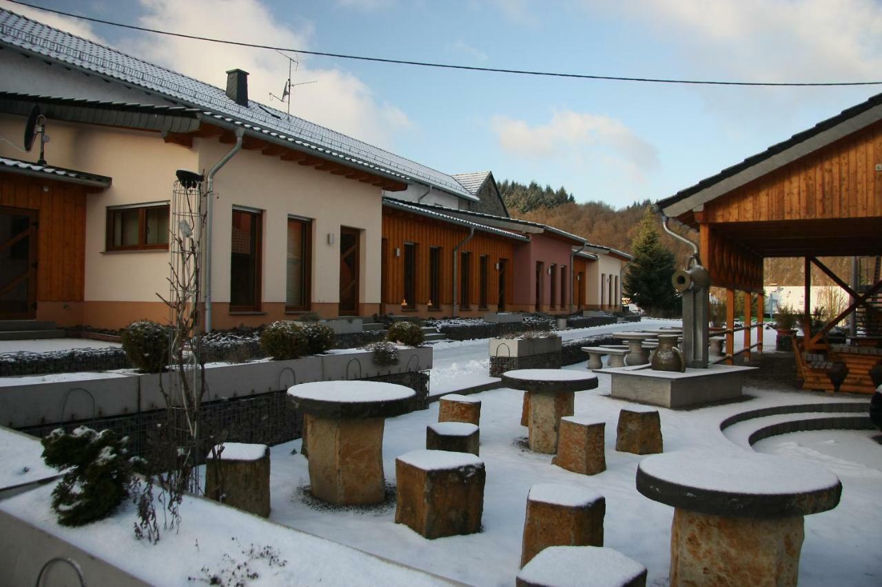 Bistro Im Ring Bed and Breakfast Quiddelbach Buitenkant foto