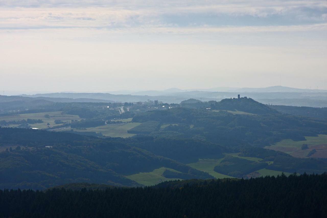 Bistro Im Ring Bed and Breakfast Quiddelbach Buitenkant foto