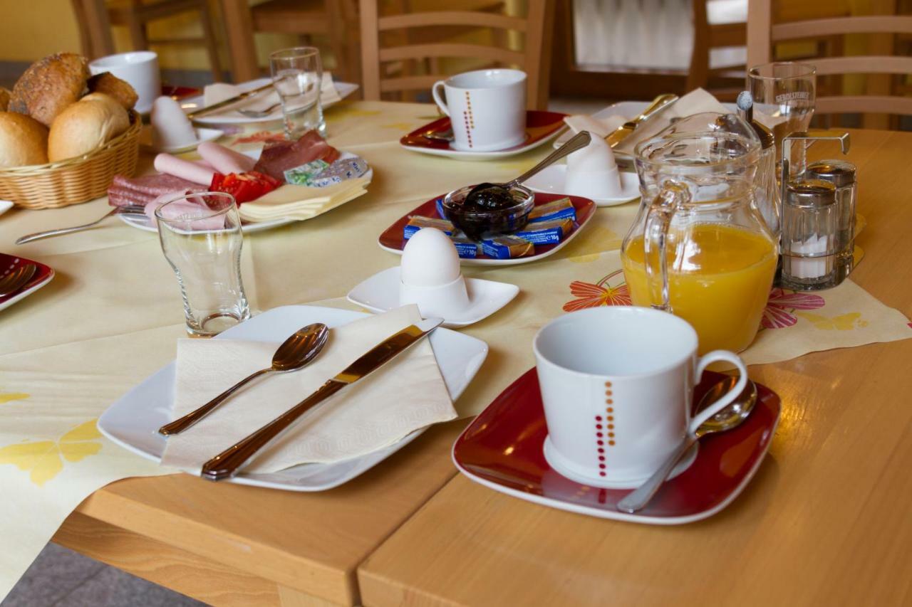 Bistro Im Ring Bed and Breakfast Quiddelbach Buitenkant foto