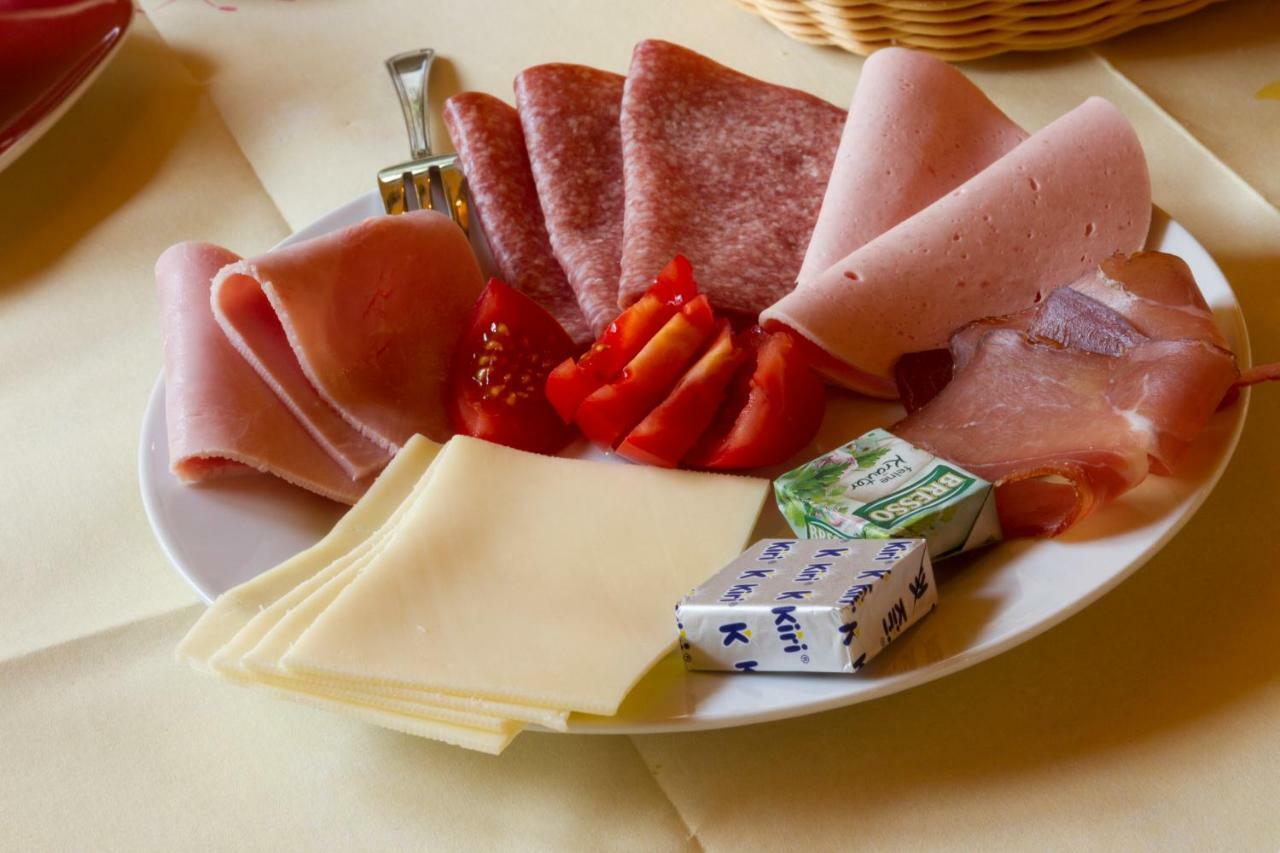 Bistro Im Ring Bed and Breakfast Quiddelbach Buitenkant foto